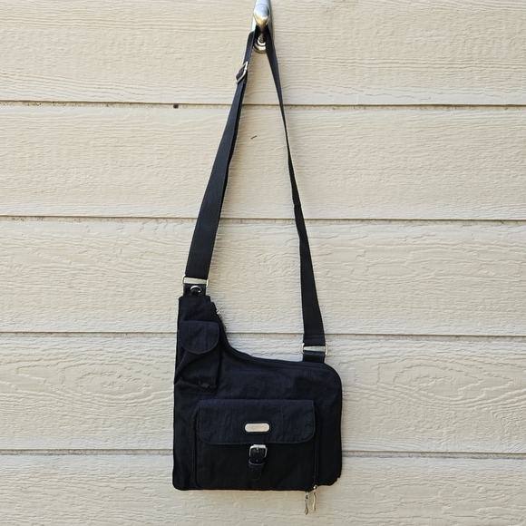 baggallini black sling bag - Picture 1 of 10